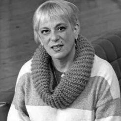LAURA BENADIBA